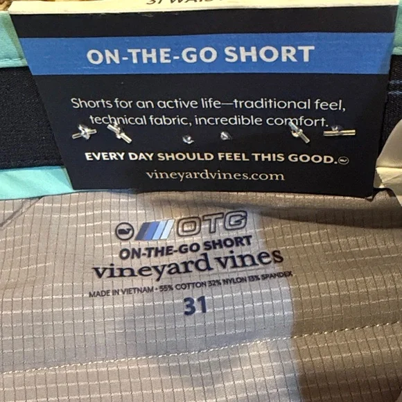 Vineyard Vines Performance On-The-Go 9” Shorts - Picture 4 of 4